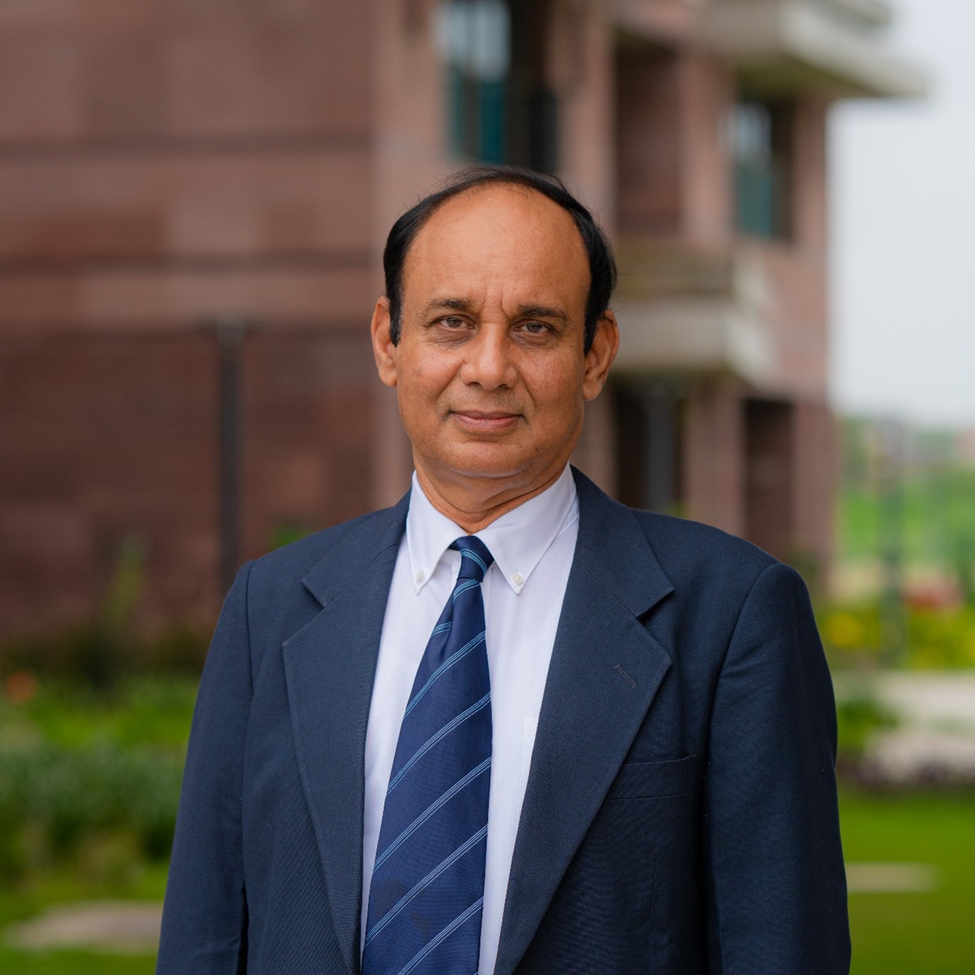 Dr. Sanjeev Gupta